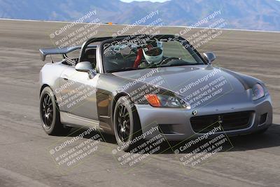 media/Jan-28-2024-SCCA SD (Sun) [[95d197e79e]]/1-Advanced Group/Session 2 (Bowl)/